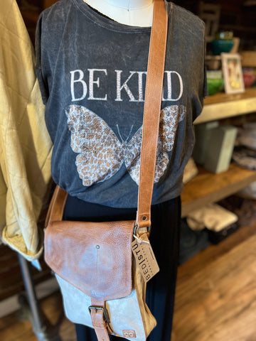 BE KIND Graphic T