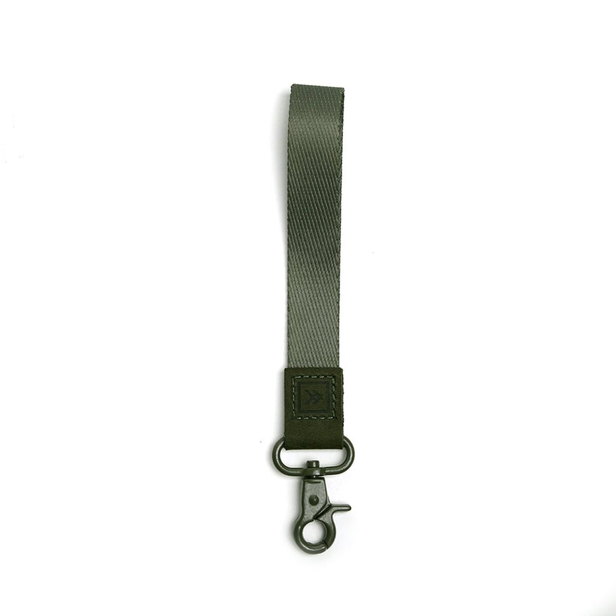 Thread Wallet Wrist Lanyard GREEN