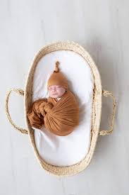 Swaddle blanket & hat bundle